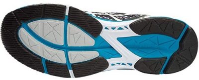 Asics Gel Noosa Tri 11 has rubber soles