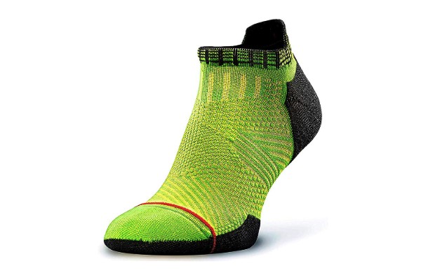 The 10 Best Moisture Wicking Socks 