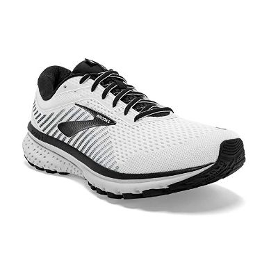 Best Running Shoes for Wide Feet (Buying Guide) - Garage Gym Builder