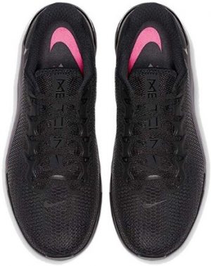 The Nike Metcon 5 comes with an insertable wedge insole.